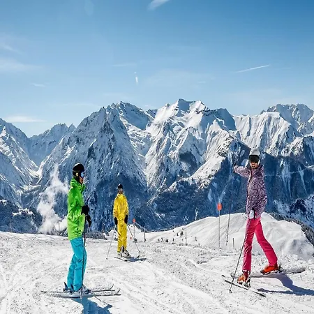 Apartment By The Slopes In L'alpe D'huez