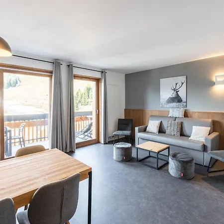 Apartment By The Slopes In L'alpe D'huez