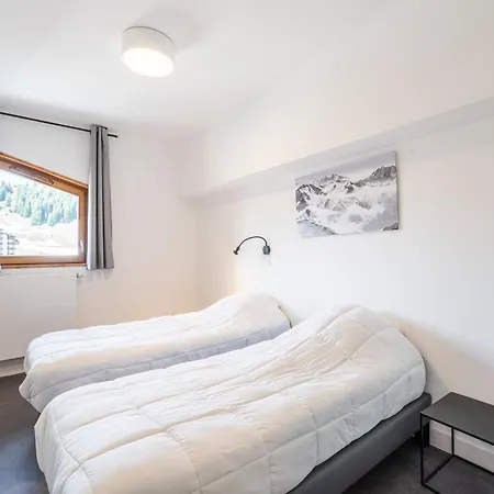 Apartment By The Slopes In L'alpe D'huez Alpe d'Huez